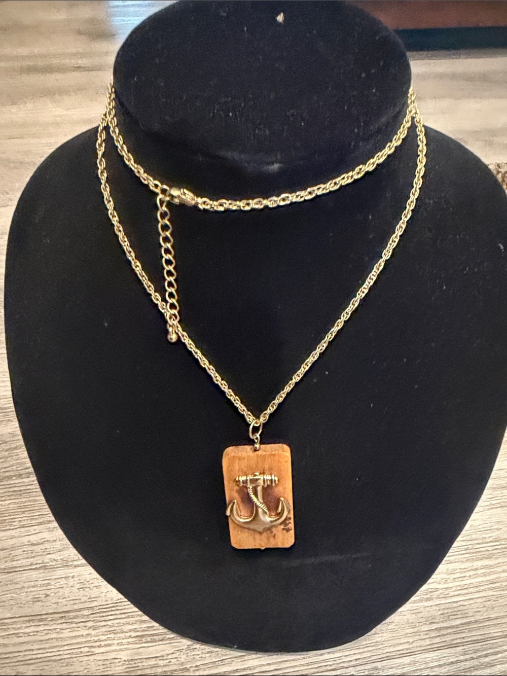 Vintage Gold-Tone Chain Necklace with Wooden Anchor Pendant